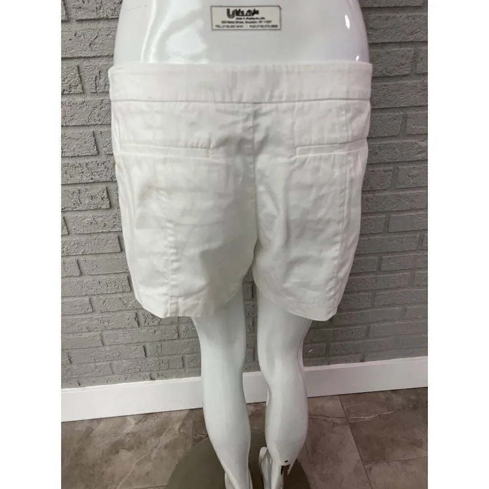 Gap Women White Classic Cotton Shorts With Pockets Size 6